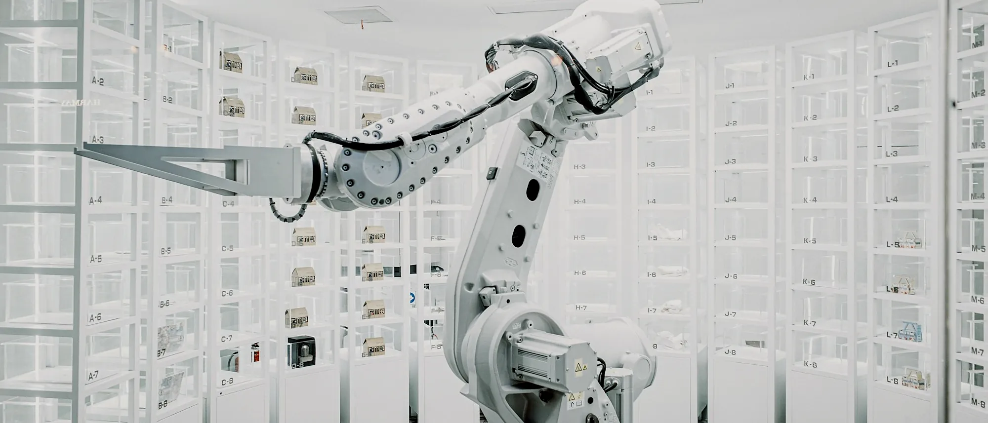 Bob Ross without ROS: a robotic arm that paints.